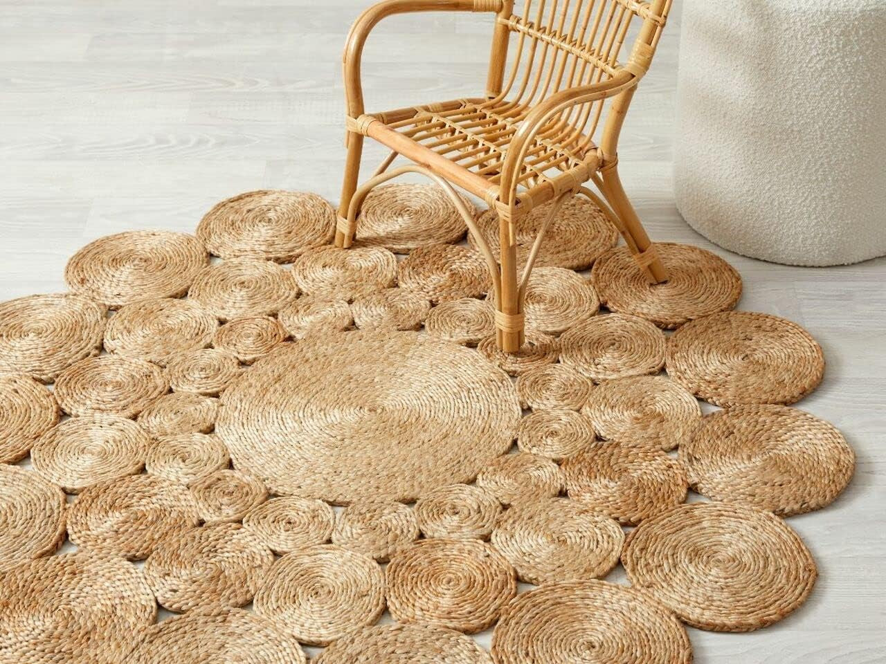 Handwoven Jute Round Area Rug 