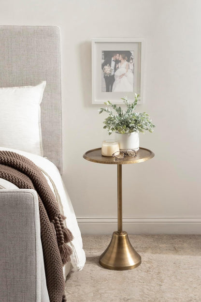 Kate and Laurel Sanzo Hammered Side Table 