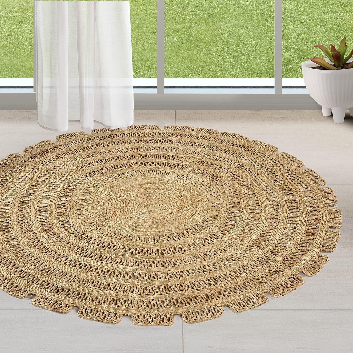 Handwoven Jute Round Area Rug 